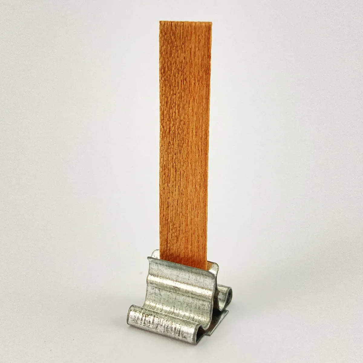 PABILO DE MADERA 8MM*5CM CON PORTABABILO PEQUEÑO