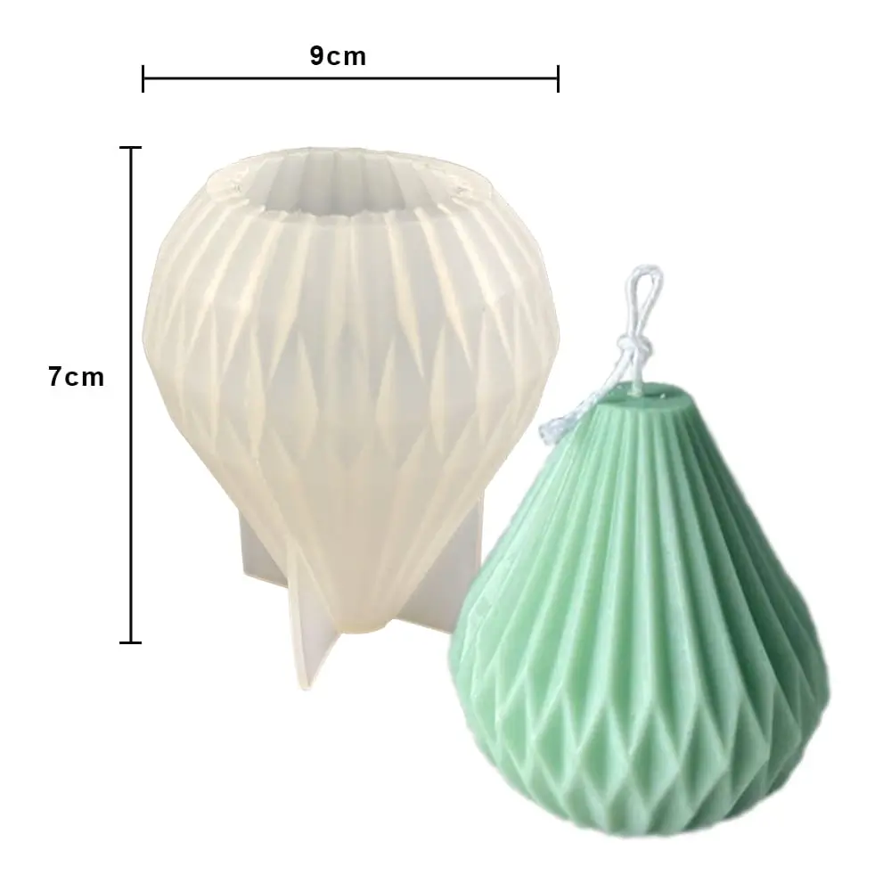 MOLDE DE SILICON VELA ESTRIADA 8*7 CM